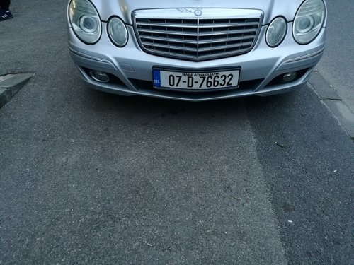 Bara fata Mercedes W211 facelift e class