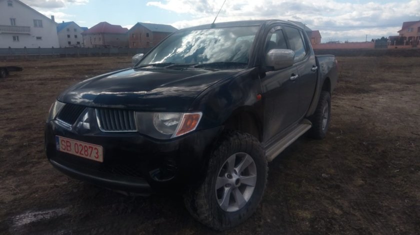 Bara fata Mitsubishi L200 2005 Pick-up 2.5 Di-D euro 4 4d56