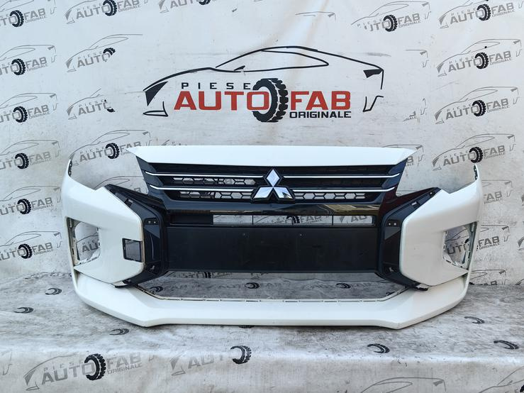 Bara fata Mitsubishi SPACE STAR Facelift an 2019-2024 VV4UGMSYMN