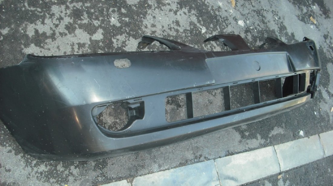 Bara fata nissan almera 2004