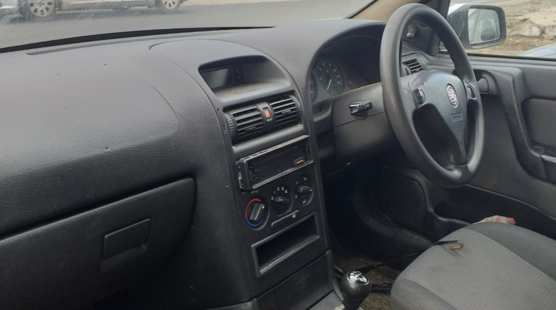 Bara fata Opel Astra G 2005 Break 1.7 Dti