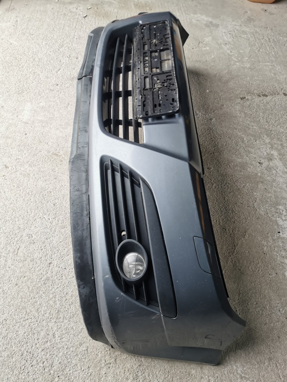 Bara fata Opel Astra H cu spalatori faruri și grile cod culoare Z155