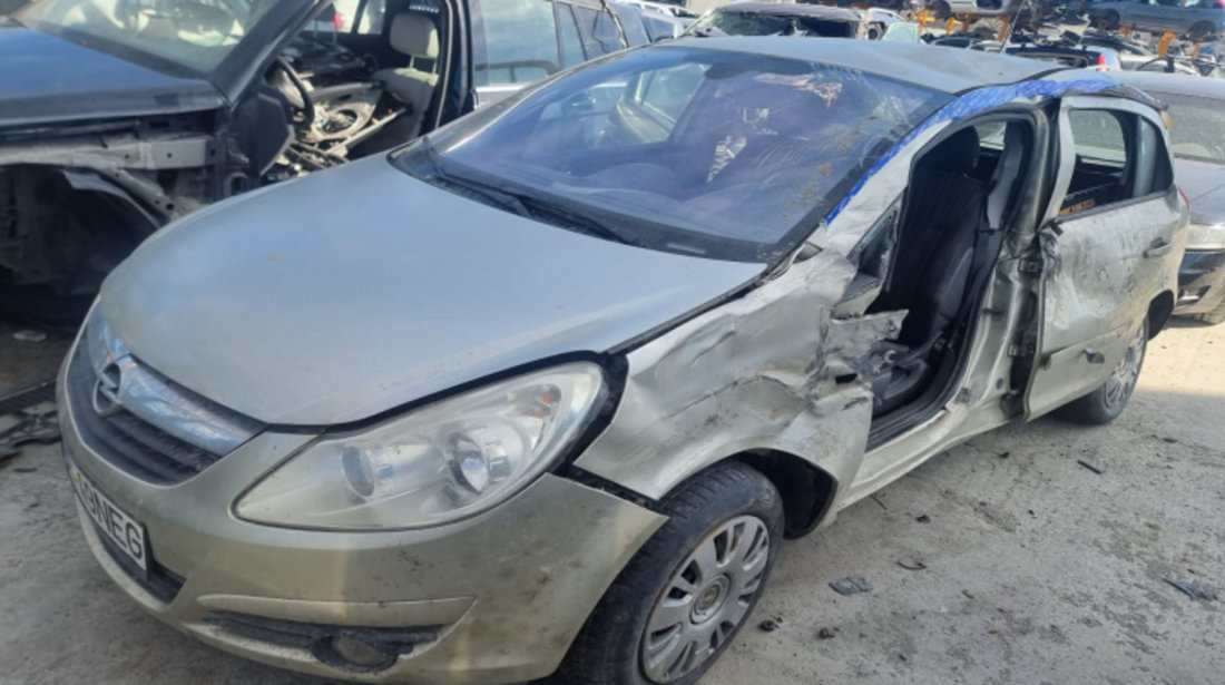 Bara fata Opel Corsa D 2007 HatchBack 1.3