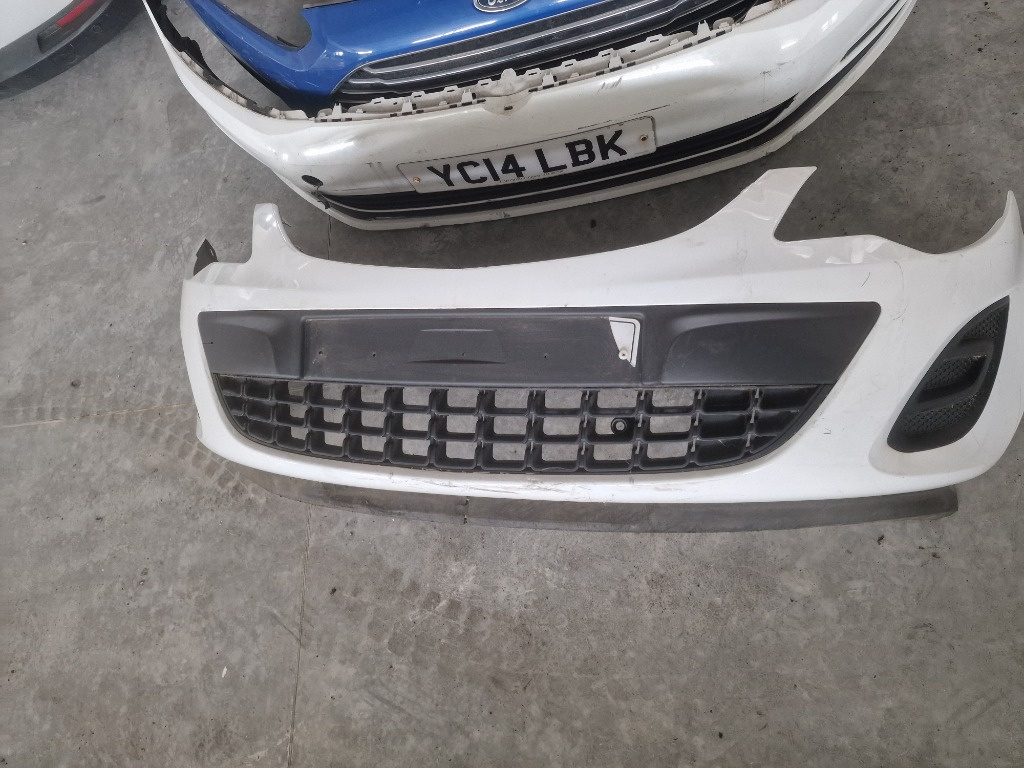 Bara Fata Opel Corsa D Facelift