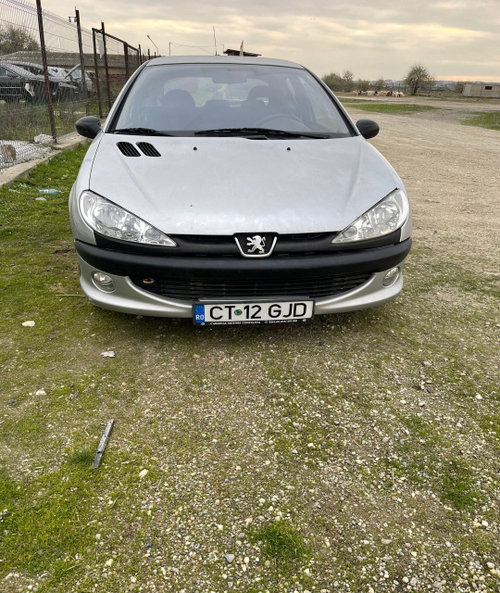 Bara fata Peugeot 206 [1998 - 2003] Hatchback 3-usi 1.6 MT (110 hp)