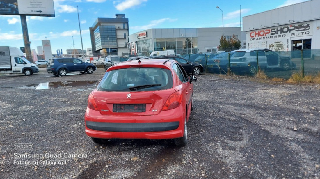 Bara fata Peugeot 207 2006 HATCHBACK 1.4 HDI