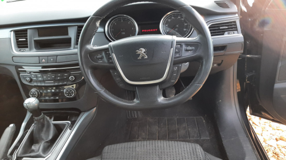 Bara fata Peugeot 508 [2010 - 2014] Sedan 1.6 HDi MT (112 hp)