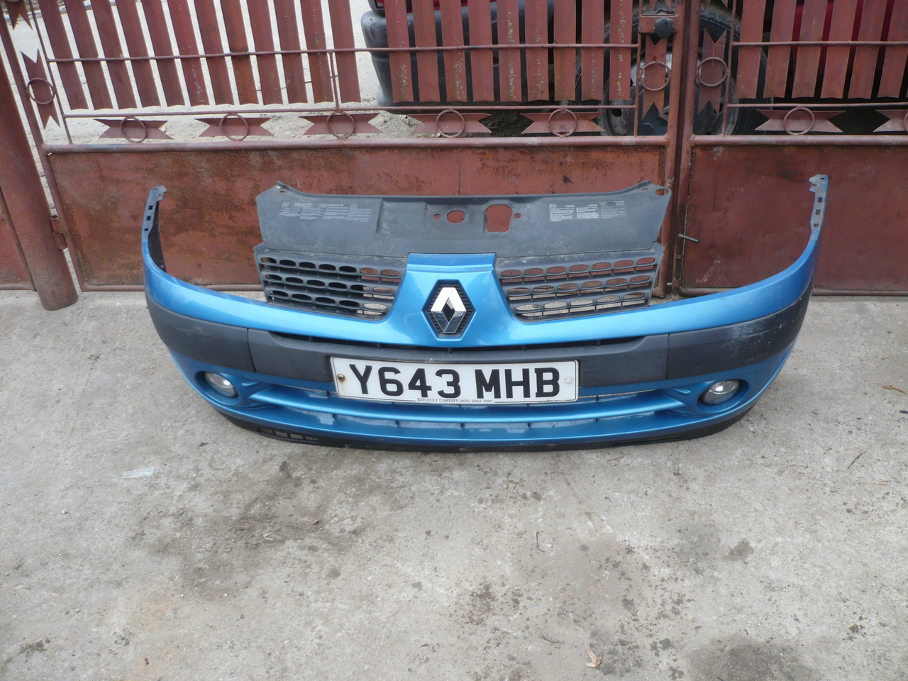 Bara Fata Renault Clio 2 2001 2008 Albastra