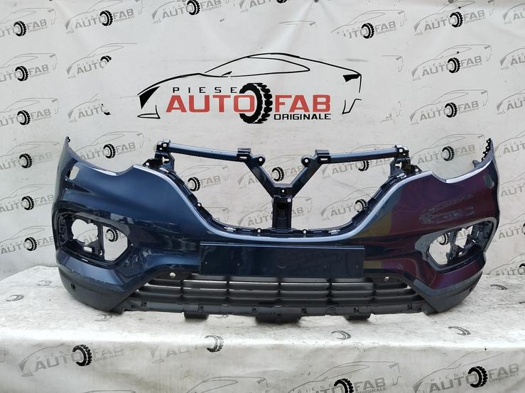 Bara fata Renault Kadjar Facelift an 2018-2019-2020-2021-2022 Gauri pentru 4 senzori si spalatoare faruri 71BKCI10GC
