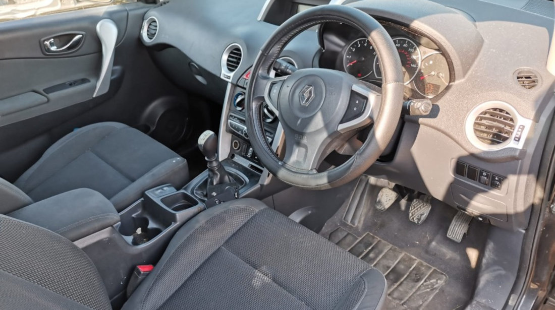 Bara fata Renault Koleos 2010 SUV 2.0 DCI