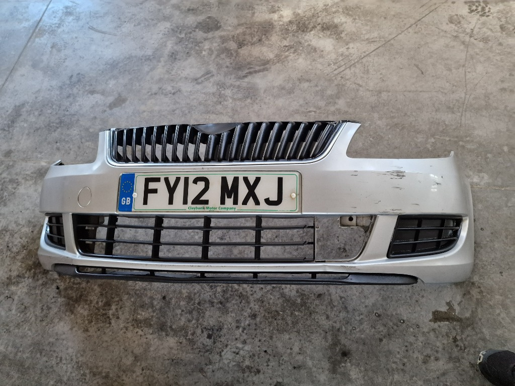 Bara Fata Skoda Fabia 2 Facelift 2012