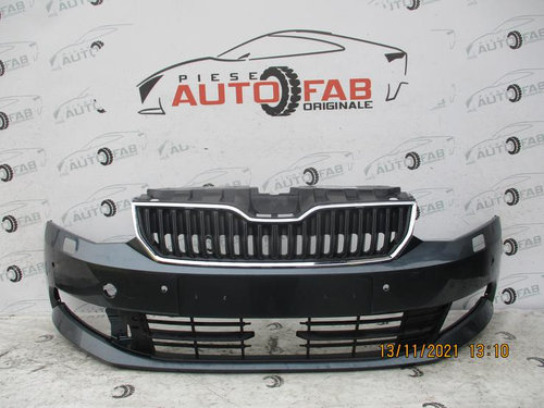 Bara fata Skoda Fabia 3 an 2014-2015-2016-2017-2018 Gauri pentru 4 senzori si spalatoare faruri UIXO...