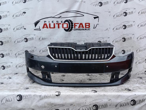 Bara fata Skoda Fabia 3 an 2014-2015-2016-2017-2018 Gauri pentru 4 senzori si spalatoare faruri 8RB5...