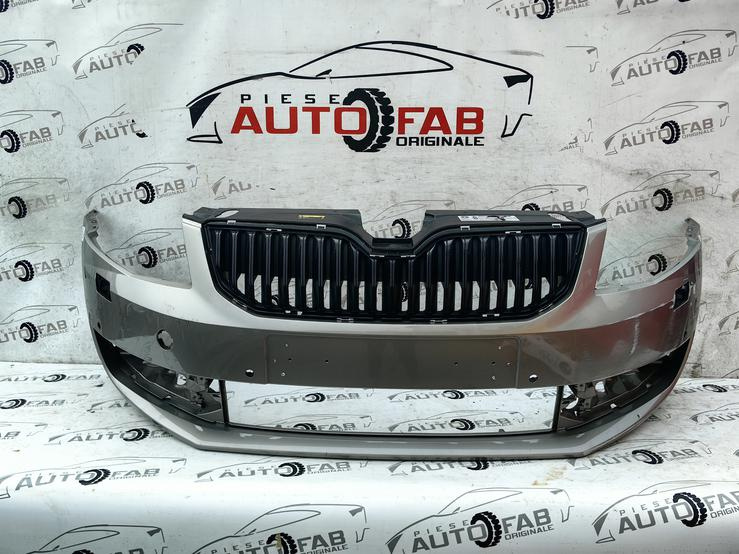 Bara fata Skoda Octavia 3 an 2013-2014-2015-2016-2017 Gauri pentru 4 senzori si spalatoare faruri XL847L9AC1