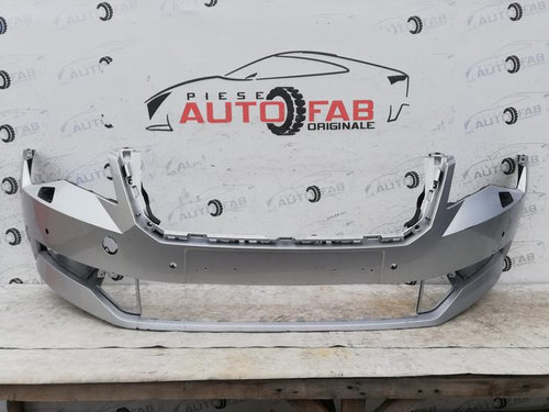 Bara fata Skoda Superb 3 an 2015-2016-2017-2018-2019 Gauri pentru 4 senzori si spalatoare faruri 5HC...
