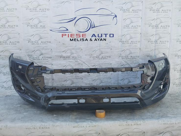 Bara fata Toyota Hilux GR-Sport Facelift an 2020-2021-2022-2023-2024 Gauri pentru 4 senzori si spalatoare faruri DU8R82S2RR