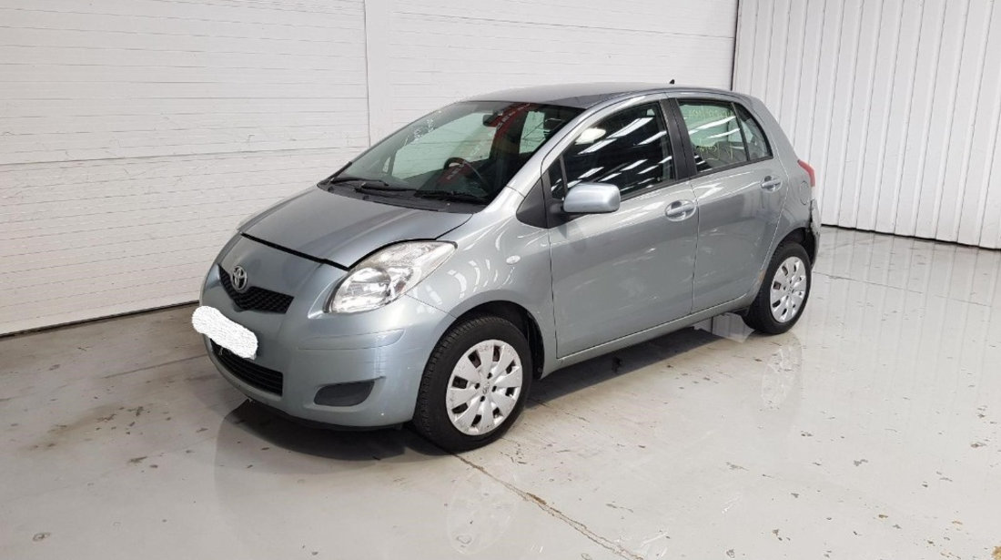 Bara fata Toyota Yaris 2009 HATCHBACK 1.4 d4D