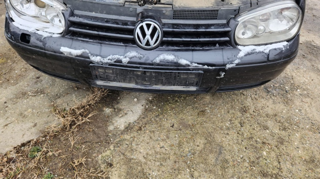 Bara fata Volkswagen Golf 4 combi an 2004