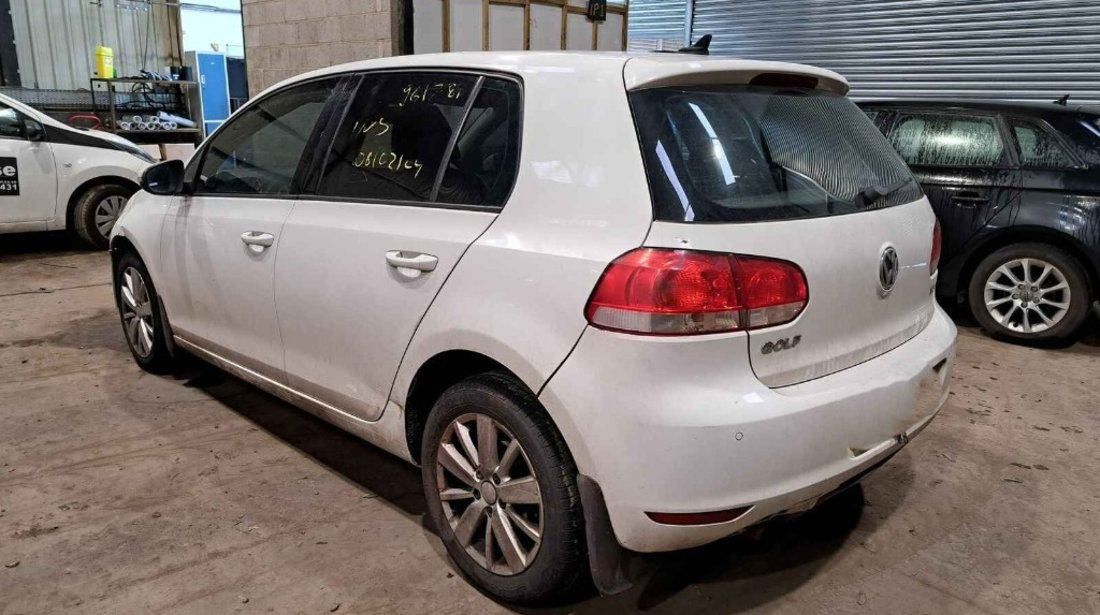 Bara fata Volkswagen Golf 6 2010 HATCHBACK 1.6 TDI