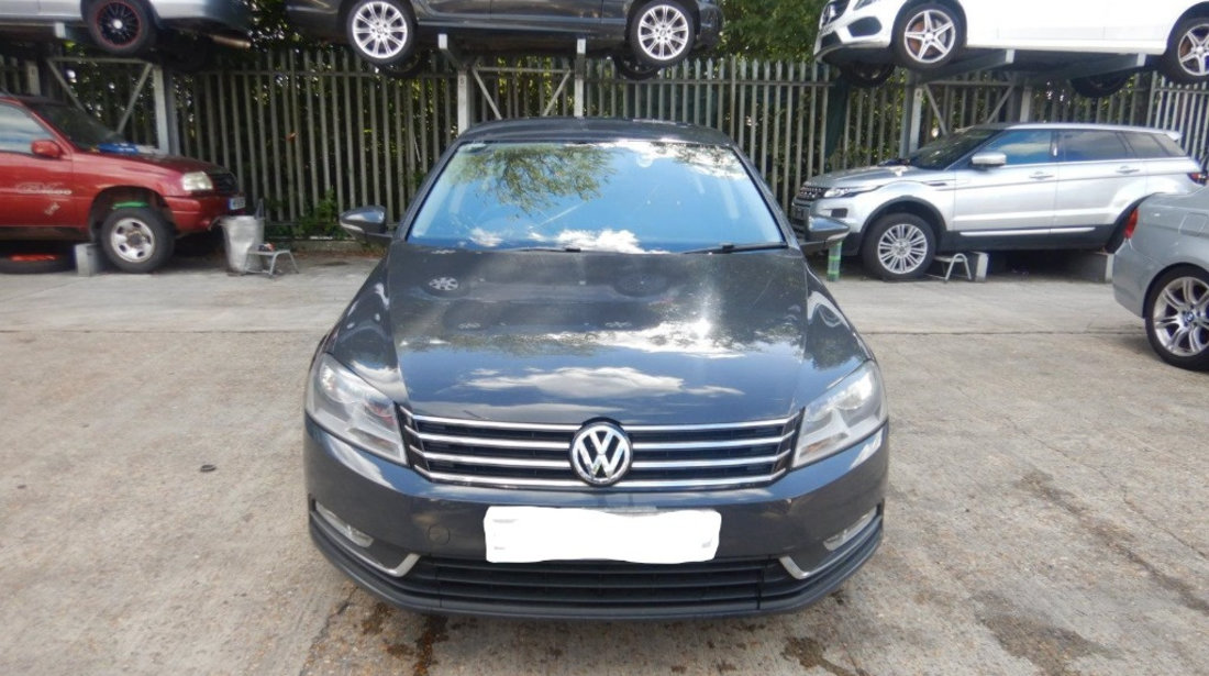 Bara fata Volkswagen Passat B7 2013 SEDAN 2.0 TDI CFFB