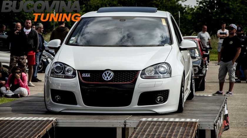 BARA FATA VW GOLF 5 GTI Design