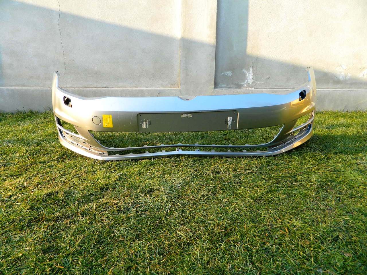 Bara fata VW Golf 7 an 2013-2016 cod 5G0807221