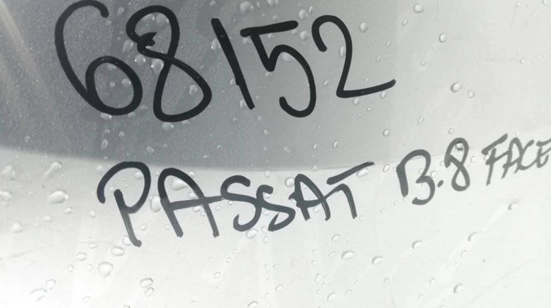 Bara fata Vw Passat B8 Facelift An 2019 2020 2021 2022 cod 3G9807421