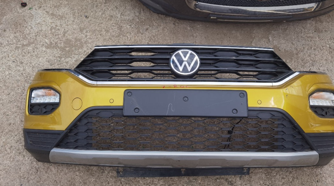 Bara fata VW T-Roc model 2019