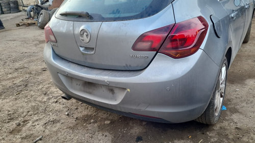 Bara spate Astra J din 2010/2020 motor 1.4 benzina cu turbo cod motor A14Nel sau B14Nel Astra J P10