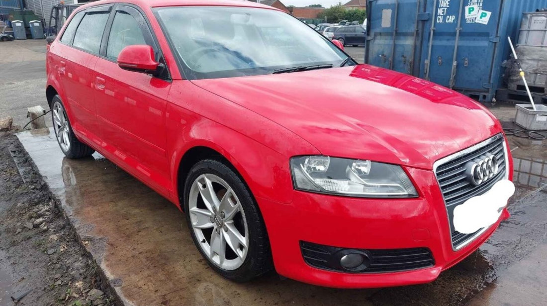 Bara spate Audi A3 8P 2010 Sportback 1,6 TDI CAYC