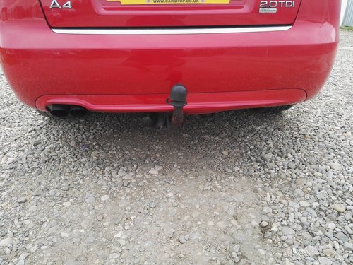 Bara spate Audi A4 B7 2.0 tdi S-line
