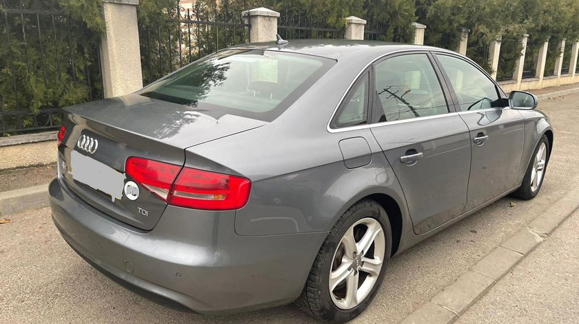 Bara spate Audi A4 B8 2.0 tdi facelift 2013