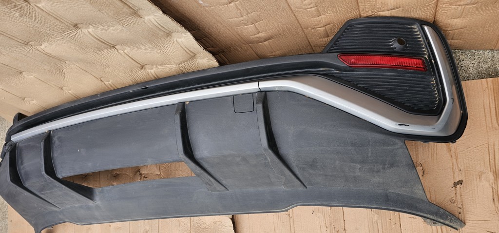 Bara spate Audi Q3 F3 Sportback S-Line 2018 2019 2020 2021 2022