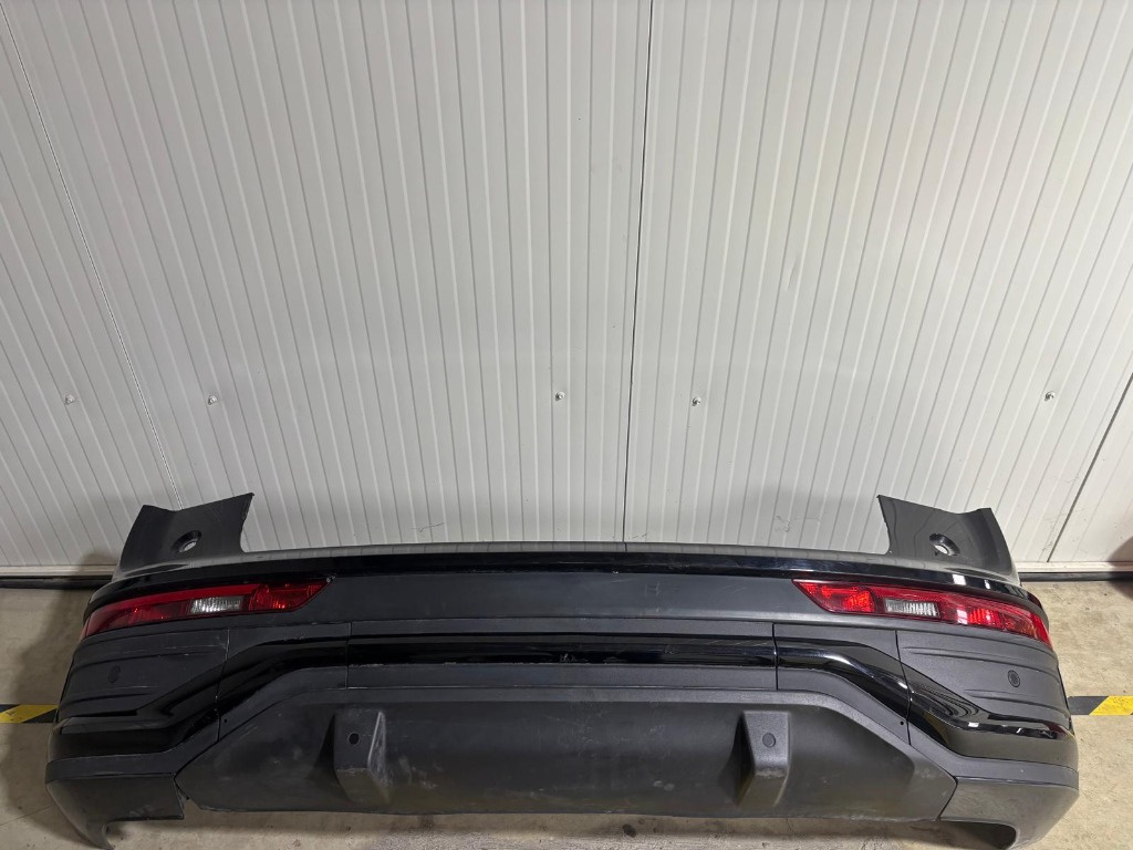 Bara spate Audi Q5 FY facelift-