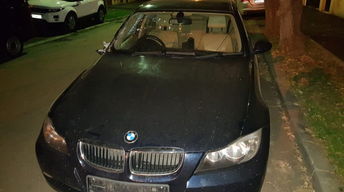 Bara spate BMW E90 2004 Sedan 2.0 Benzina