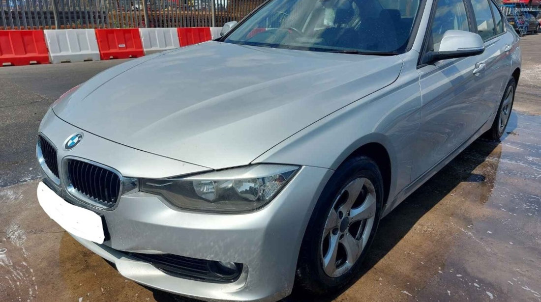 Bara spate BMW F30 2012 SEDAN 2.0