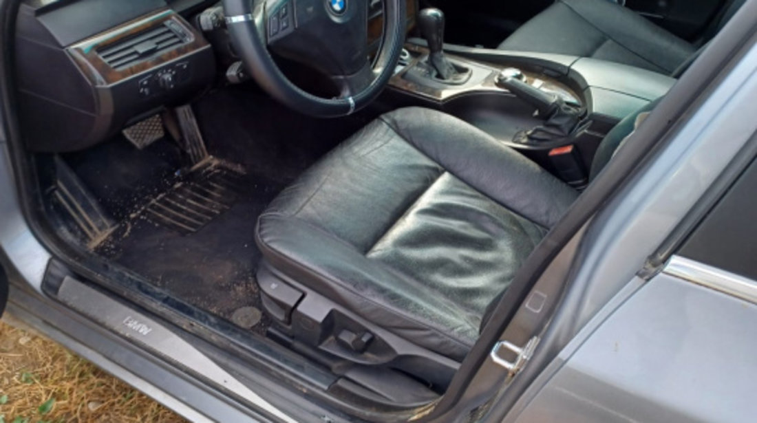 Bara spate BMW Seria 5 E60/E61 [2003 - 2007] Touring wagon 530d AT (231 hp)