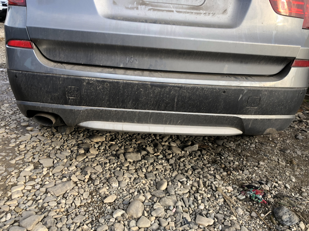 Bara spate BMW X3 F25 2.0 Motorina 2012, MODEL CU SENZORI DE PARCARE