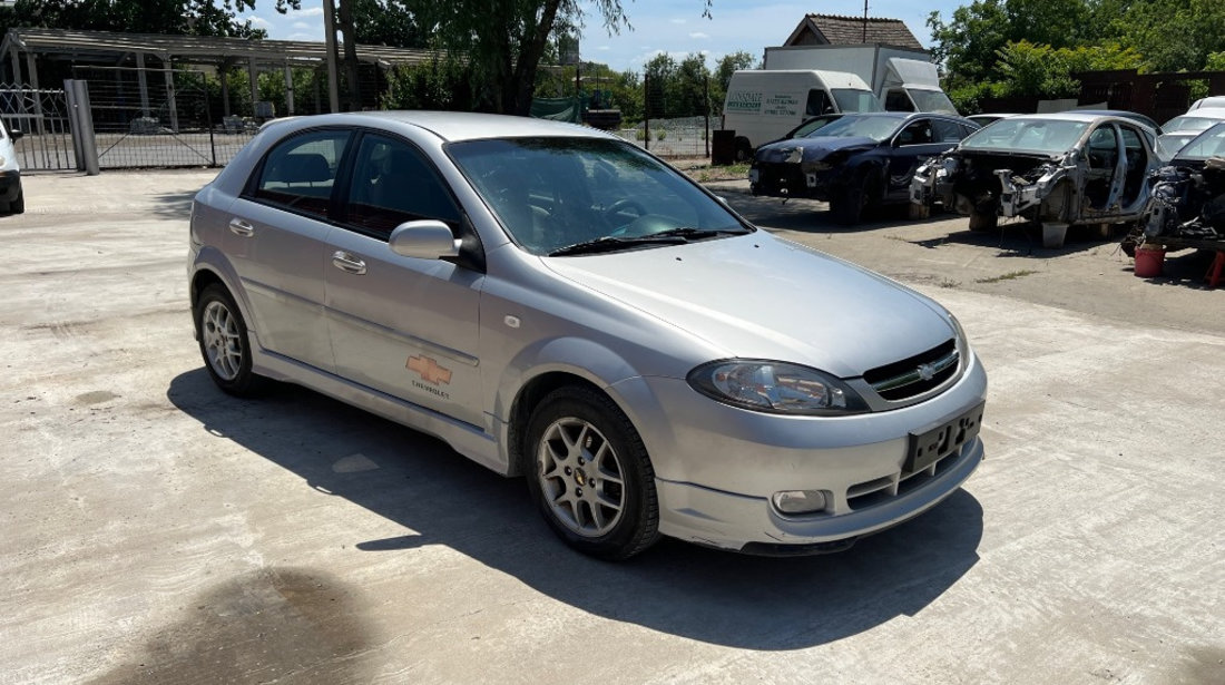 Bara spate Chevrolet Lacetti 2008 HATCHBACK 1.4 BENZINA