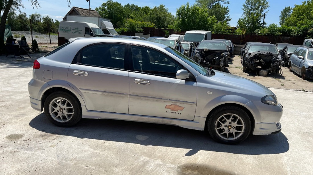 Bara spate Chevrolet Lacetti 2008 HATCHBACK 1.4 BENZINA