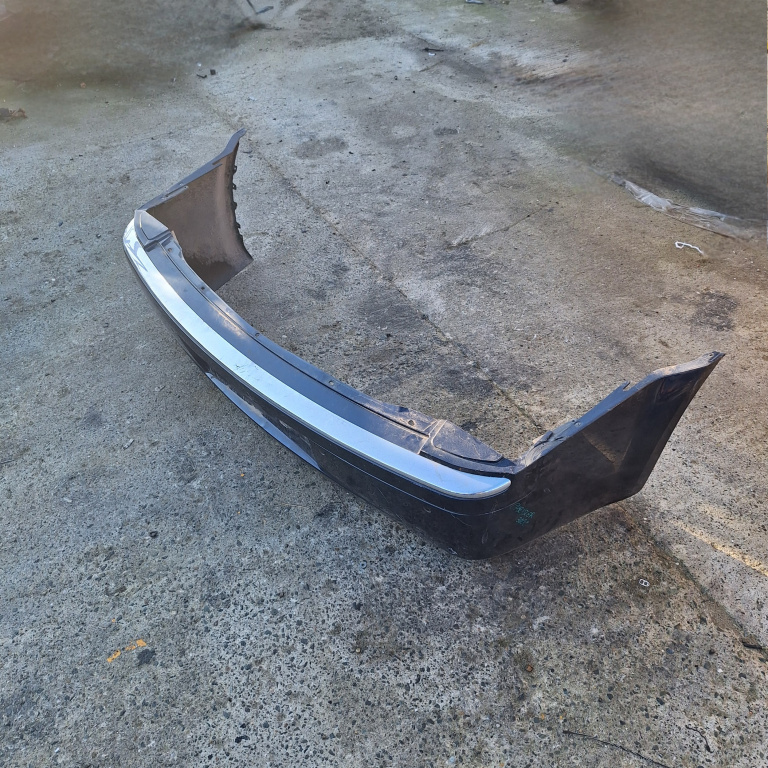 Bara Spate Chrysler 300 C (Lx) 2005-2010 Negru Sedan 04806375Aa, 04806375, 804100001, 27169B