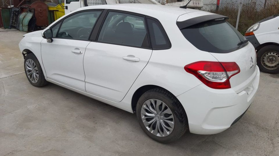 Bara spate Citroen C4 2013 hatchback 1.4i