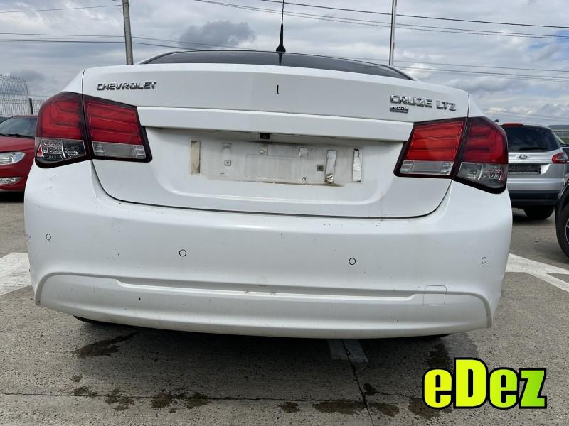 Bara spate completa culoare alba Chevrolet Cruze (2012->) [J308]
