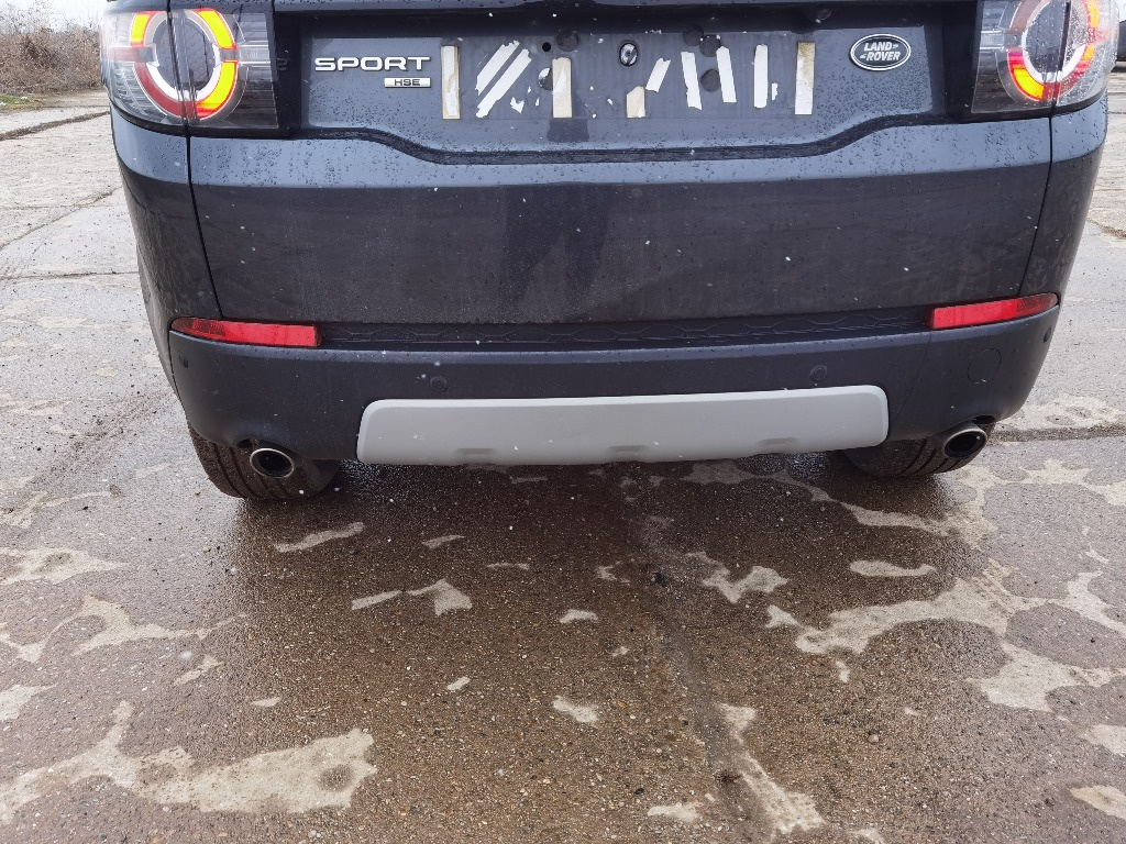Bara spate completa pentru range Rover Discovery sport 2016