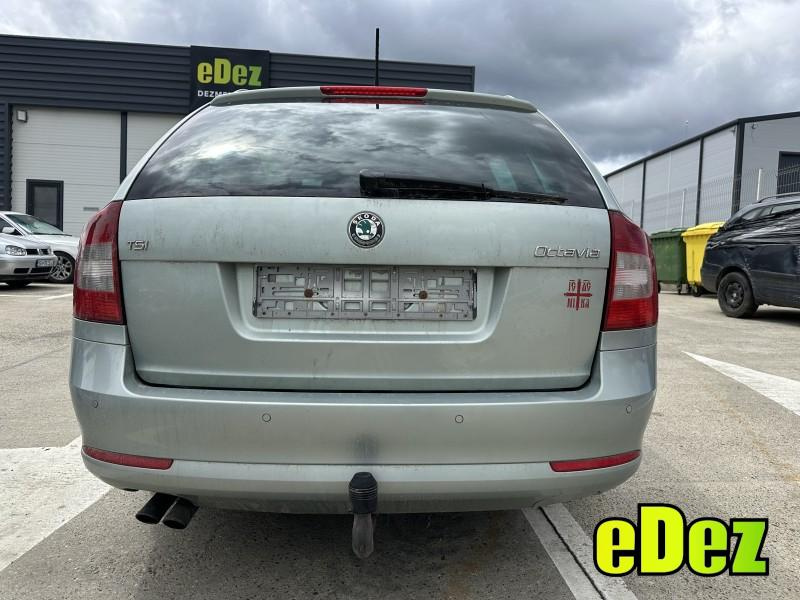 Bara spate cu senzori de parcare culoare verde - lf7w Skoda Octavia 2 facelift (2008-2013)