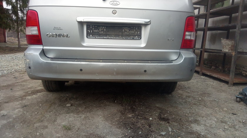 Bara spate cu senzori parcare Kia Carnival 2005