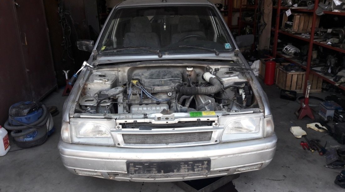 Bara spate Dacia Super Nova 2003 BERLINA 1.4 MPI