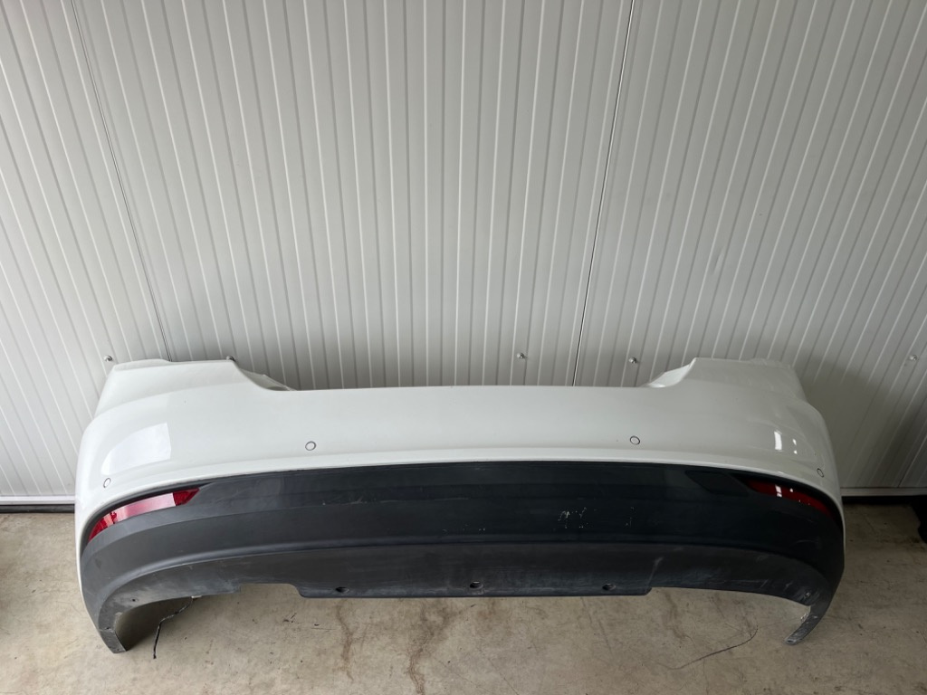 Bara spate Fiat Tipo berlina 2016-2020