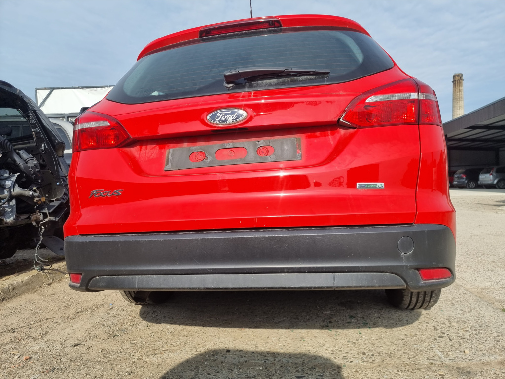Bara spate Ford Focus 3 Break 2015