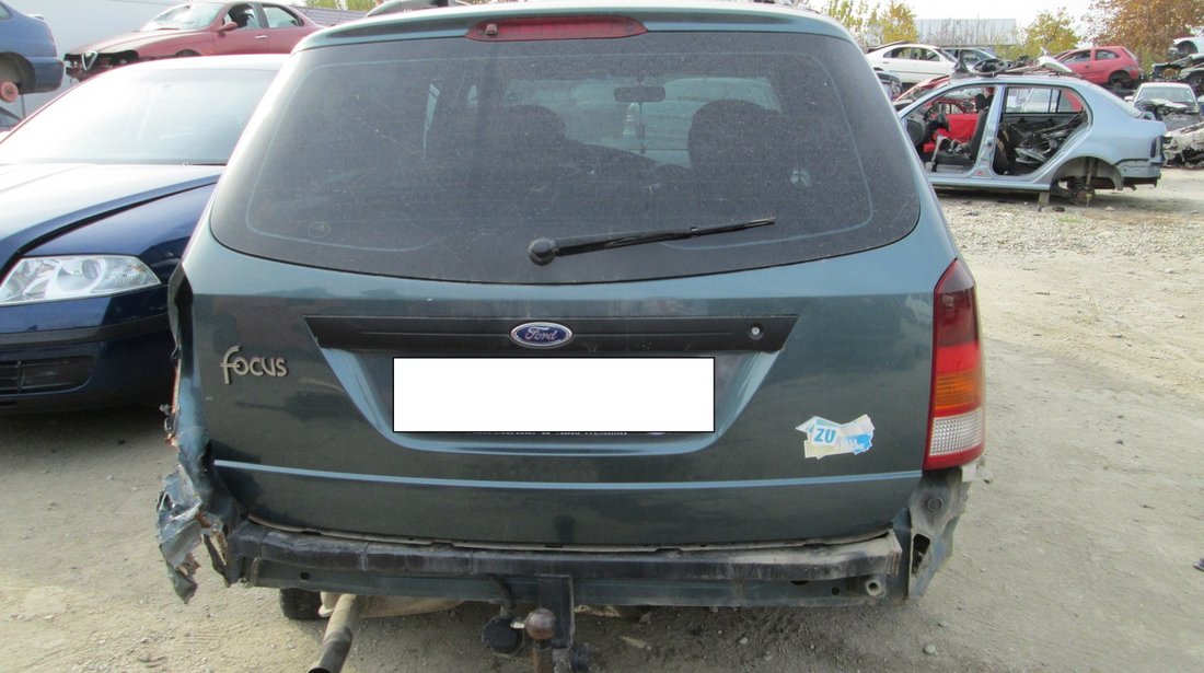 bara spate ford focus break 1.8b an 2003 EYDF